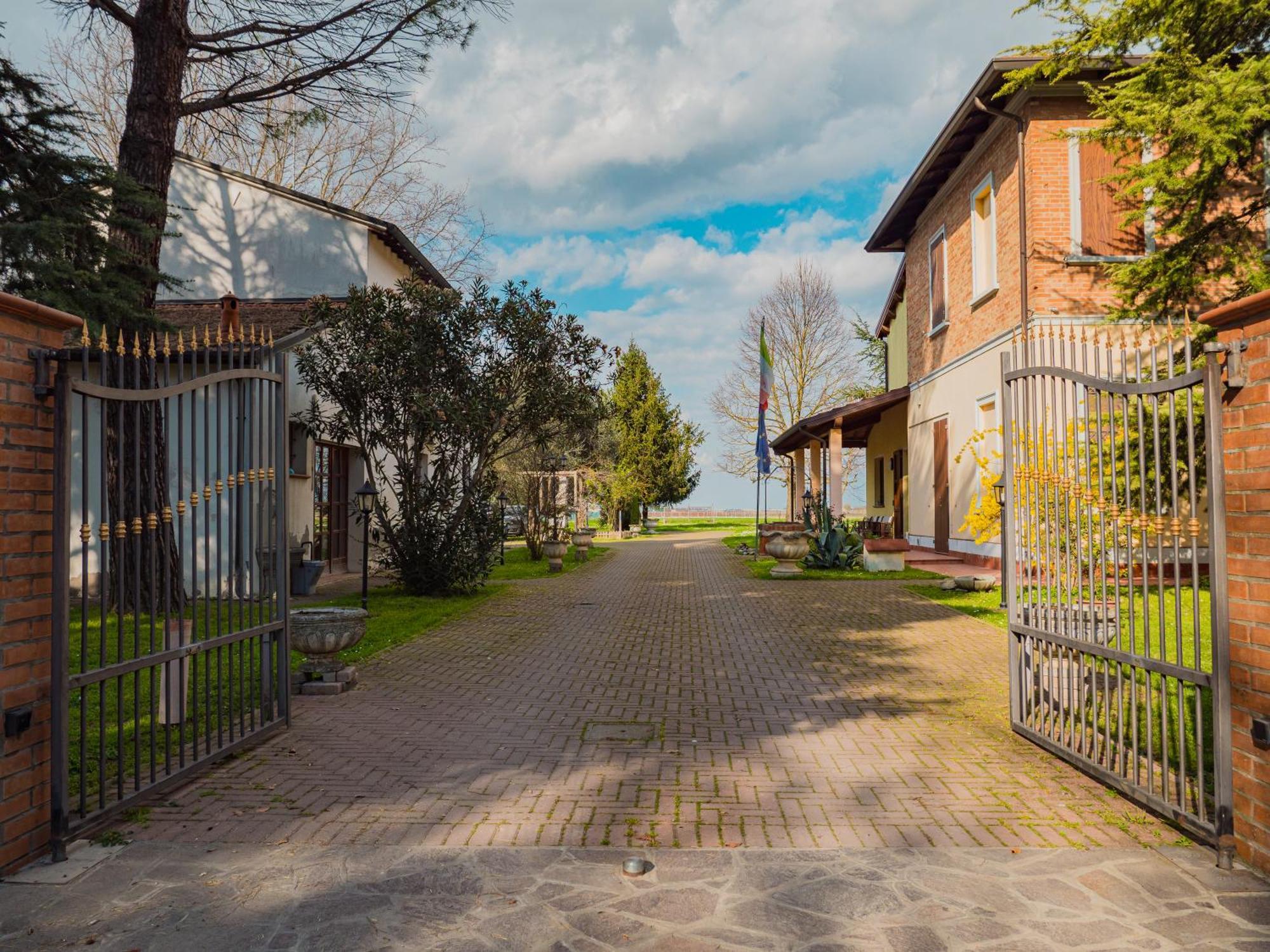 B&B Villa Erika Lugo  Exterior photo